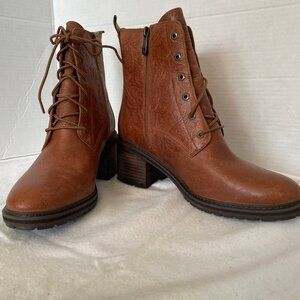 Timberland Sienna Floral Design Imprint on Leather High Lace-up Waterproof Boots